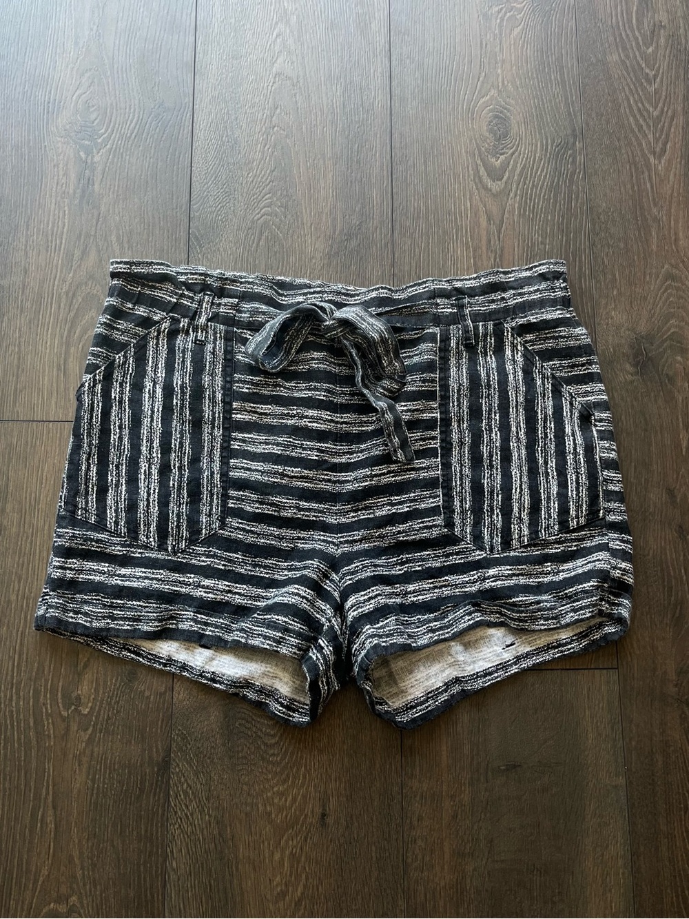 NWOT Jolt Striped Linen Shorts